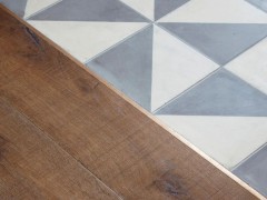木地板和瓷砖哪个好？